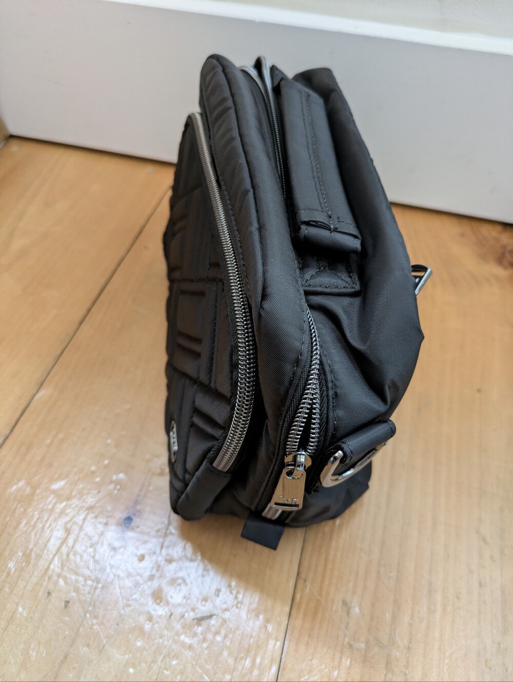 Lug Ranger Mini Crossbody Bag - Picture 3 of 6
